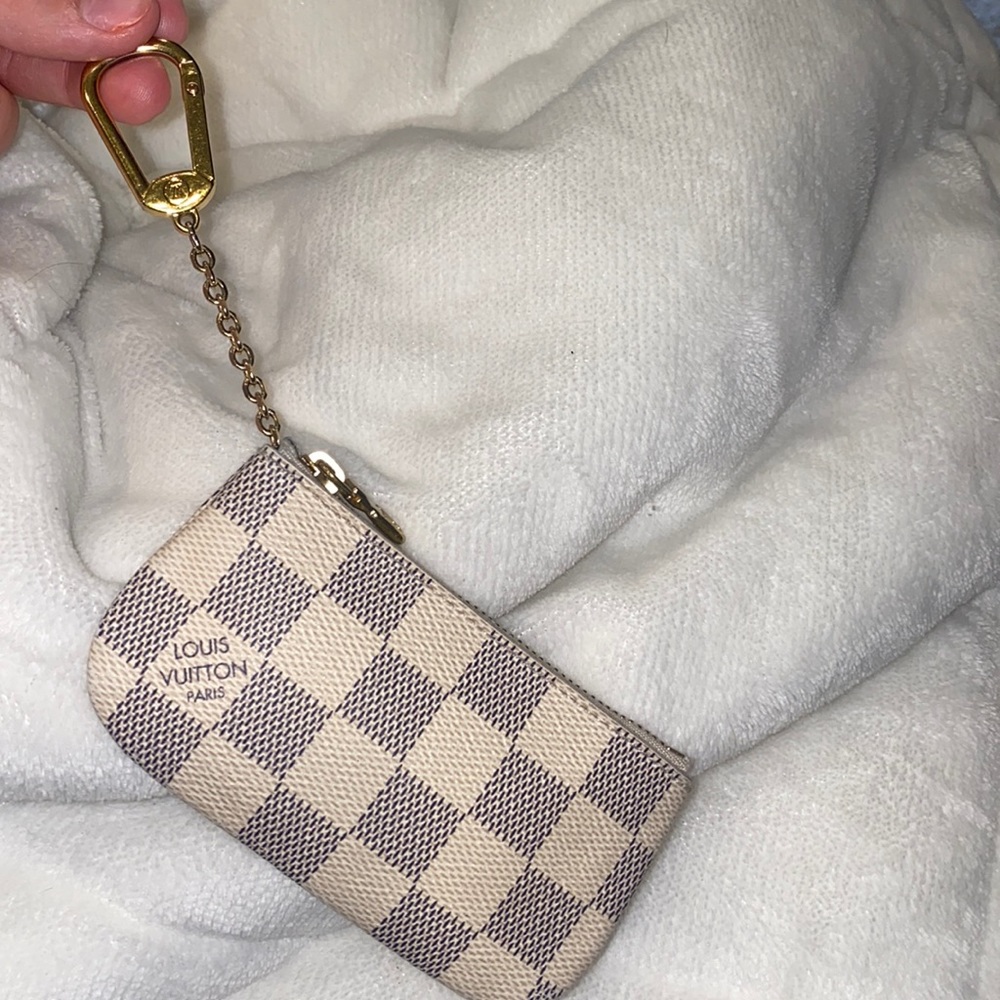 Louis Vuitton keychain/ keypouch